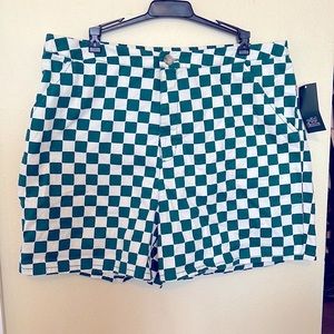 Checkered green wild fable shorts